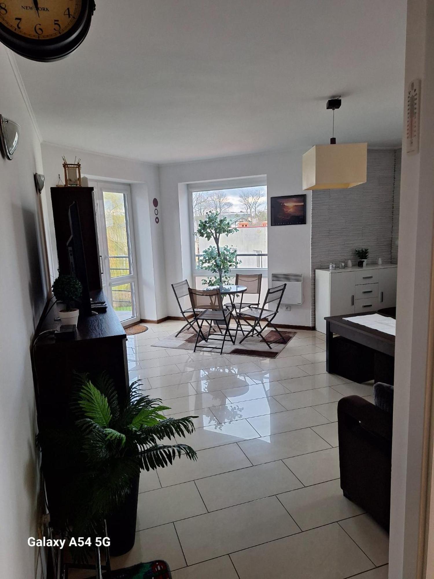 Apartament Z Basenem Do 8 Miejsc Noclegowych Ustronie Morskie Luaran gambar